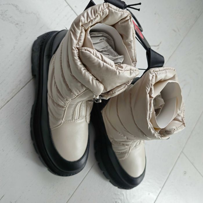 Черевики Sinsay білі