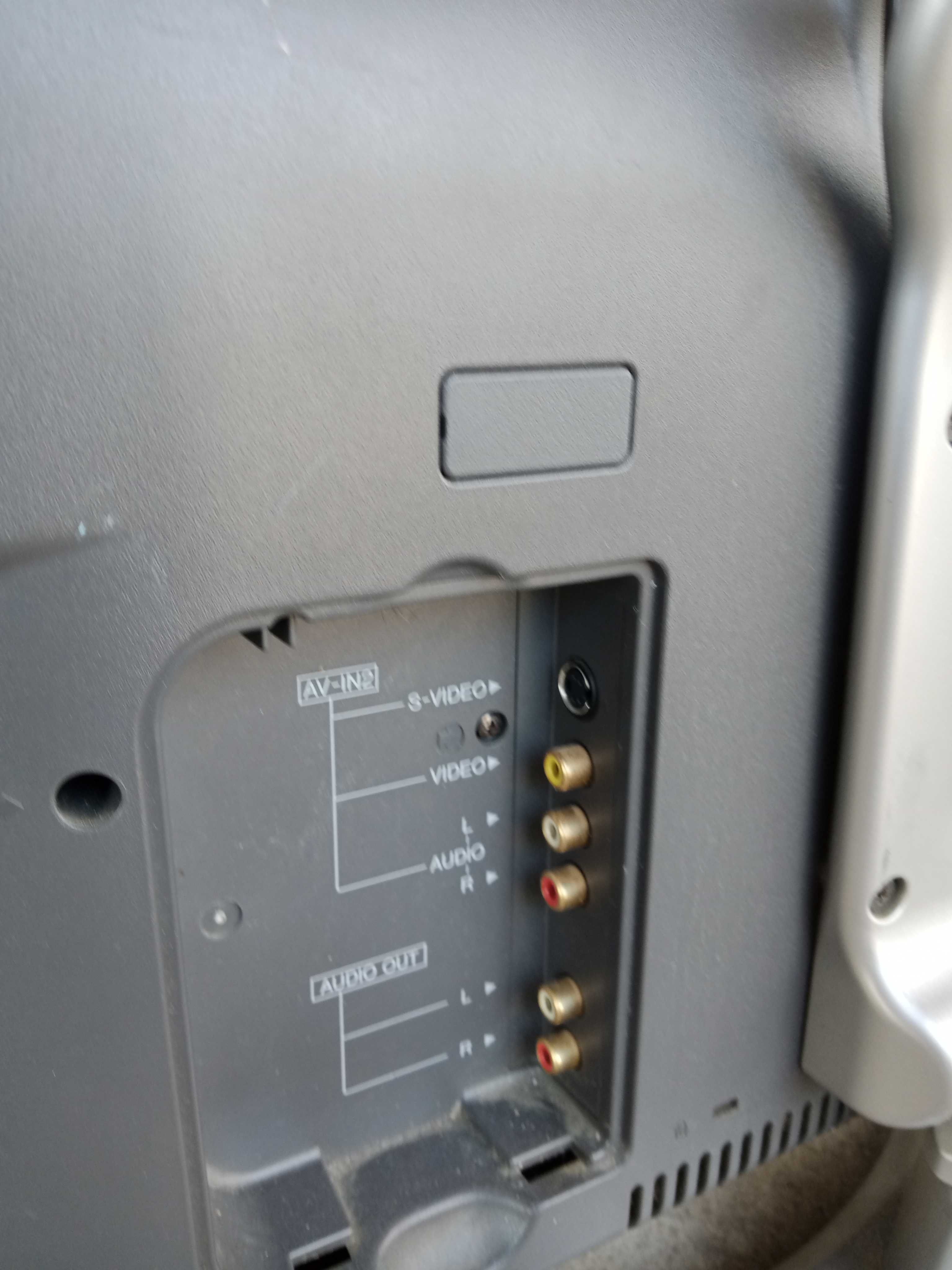 Telewizor Sharp LC-15B5E