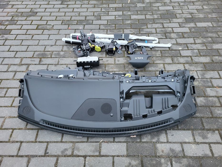 KIA EV6 AIRBAG подушка руля колін сидіння торпеда шторка ремінь ремні