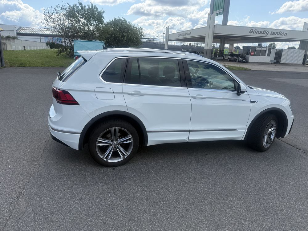 VW Tiguan R-LINE 2.0TSI Dsg Led. Kamera 360* Skóra Panorama Igła