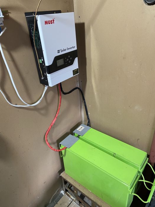 Комплект джб  гібридний інвертор mast і батареї monbat 200a