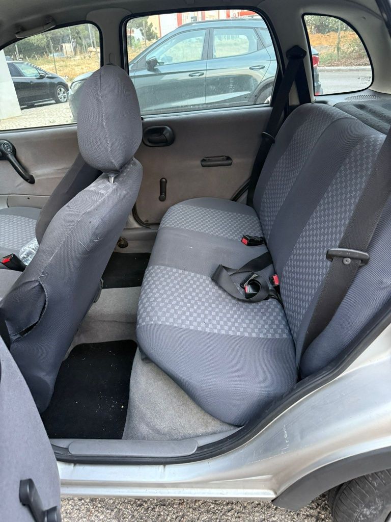 Opel corsa b para peças