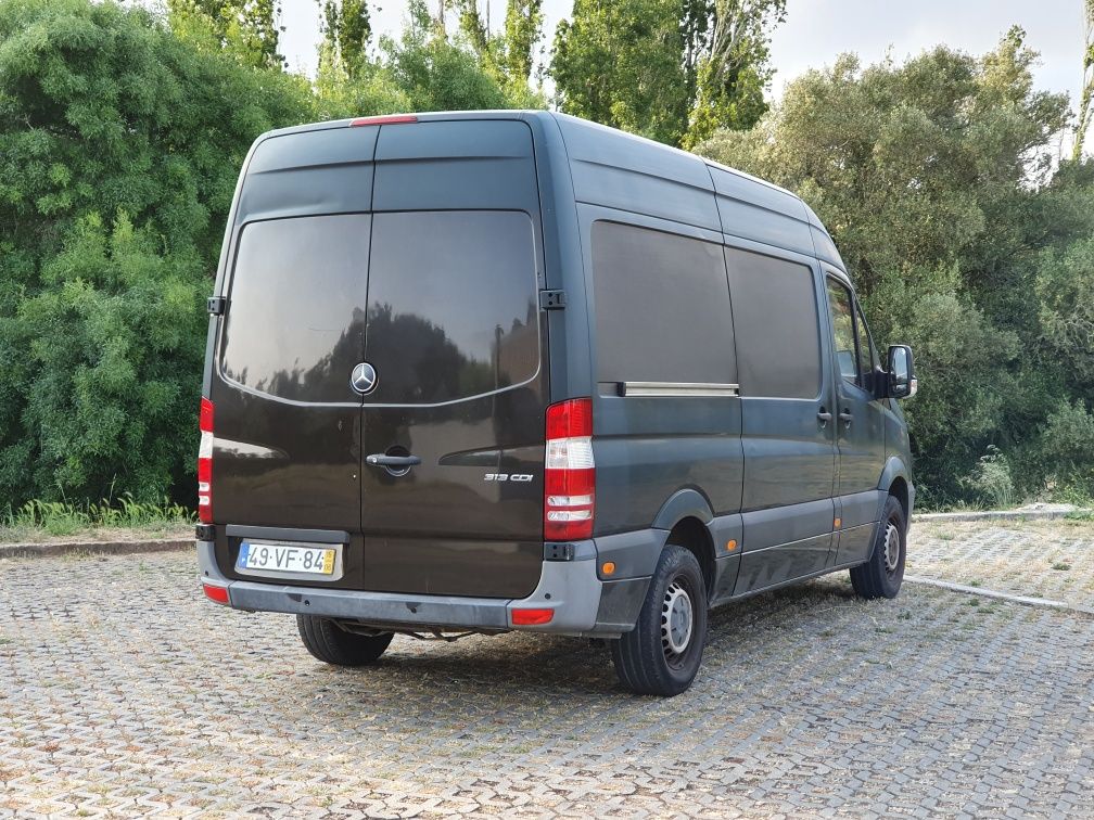 Mercedes Sprinter 188.000 km Cx Isotérmica c/Prateleiras Junho 2015