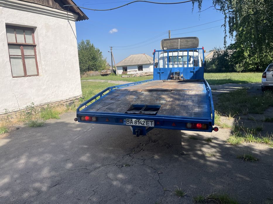 Продавм евакуатор мітсубісі кантер