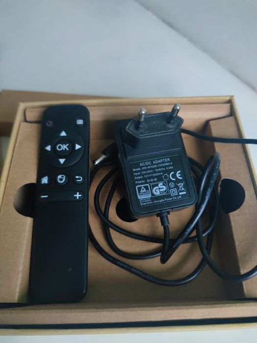 Продам медіа-плеєр, міні ПК Chuwi HiBOX Hero, win10 / Android