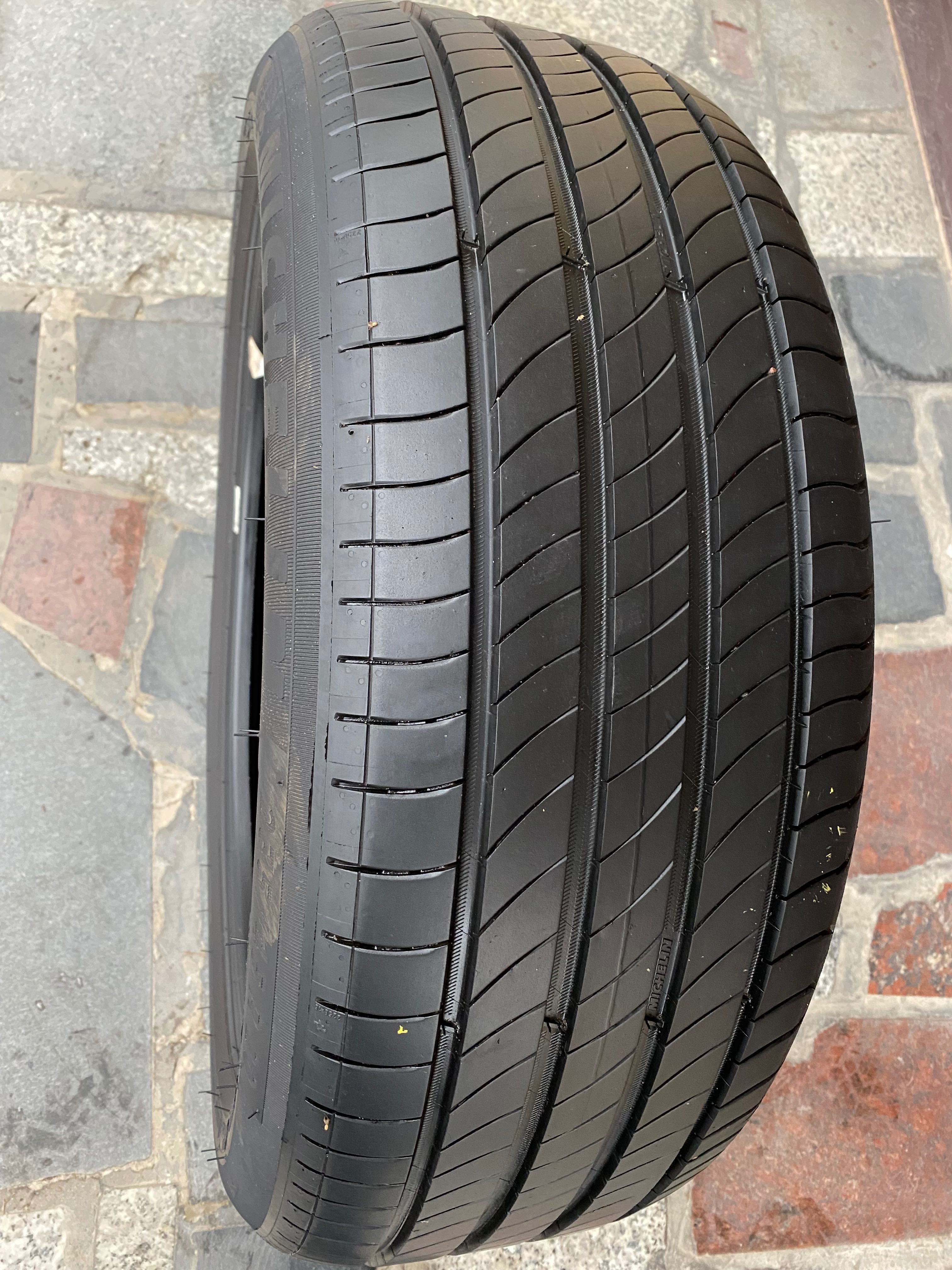 4szt Jak Nowe 235/45/20 100V Michelin Primacy 4 z 2023