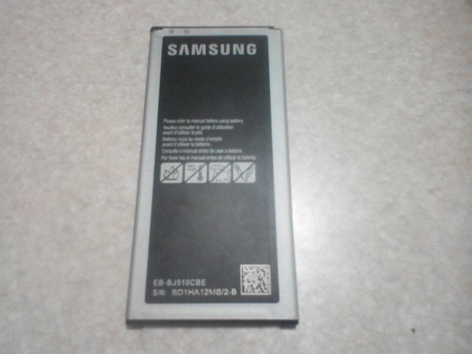 Срочно Батарея Самсунг J5/6