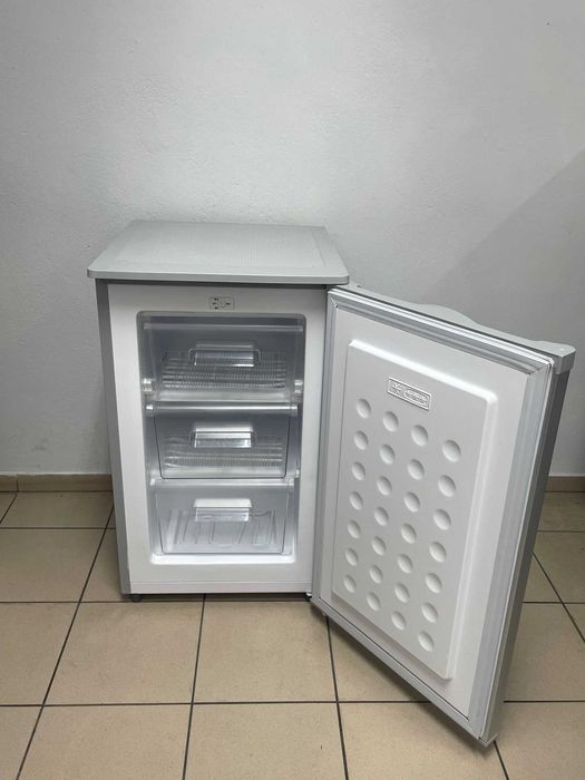 Stillstern Zamrażarka wolnostojąca C 73L -18°C 3 komory GS-75.2