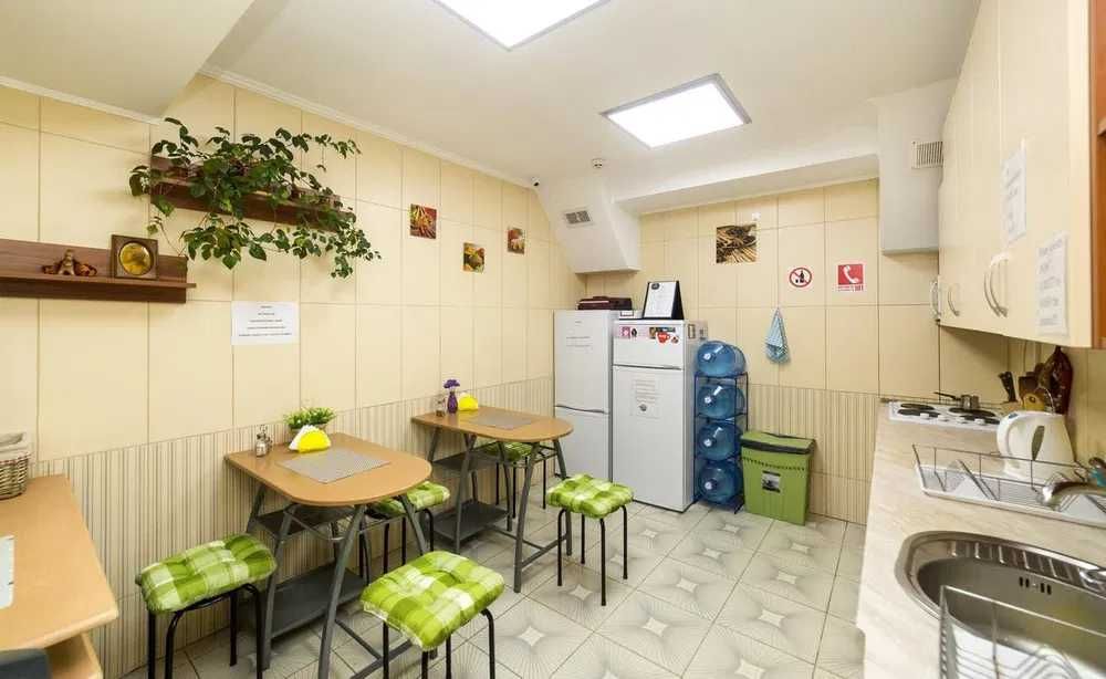 Хостели у кожному районі Києва поряд з Метро-5-555.biz.ua