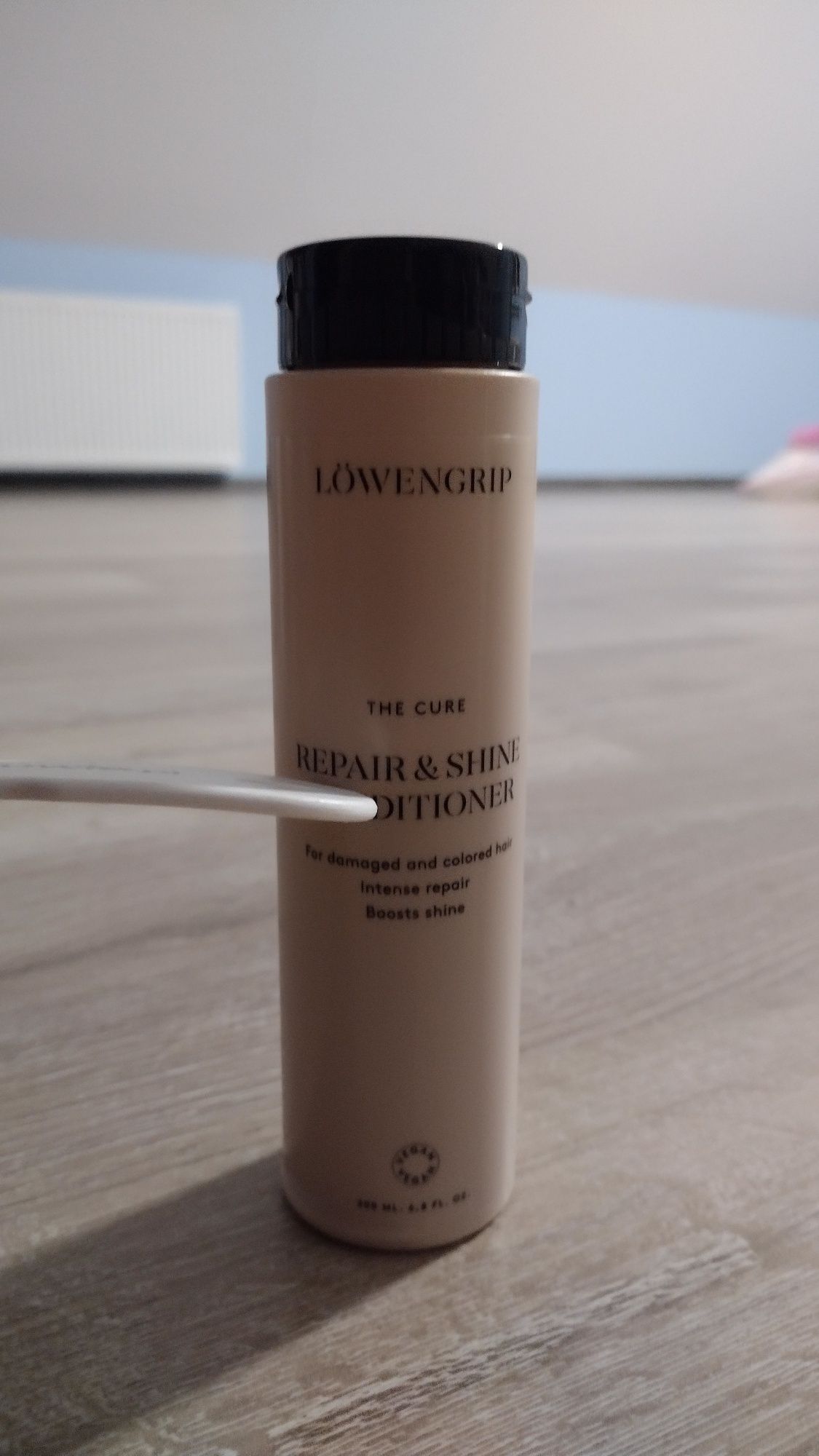 Lowengrip The Cure Repair & Shine Conditioner odżywka