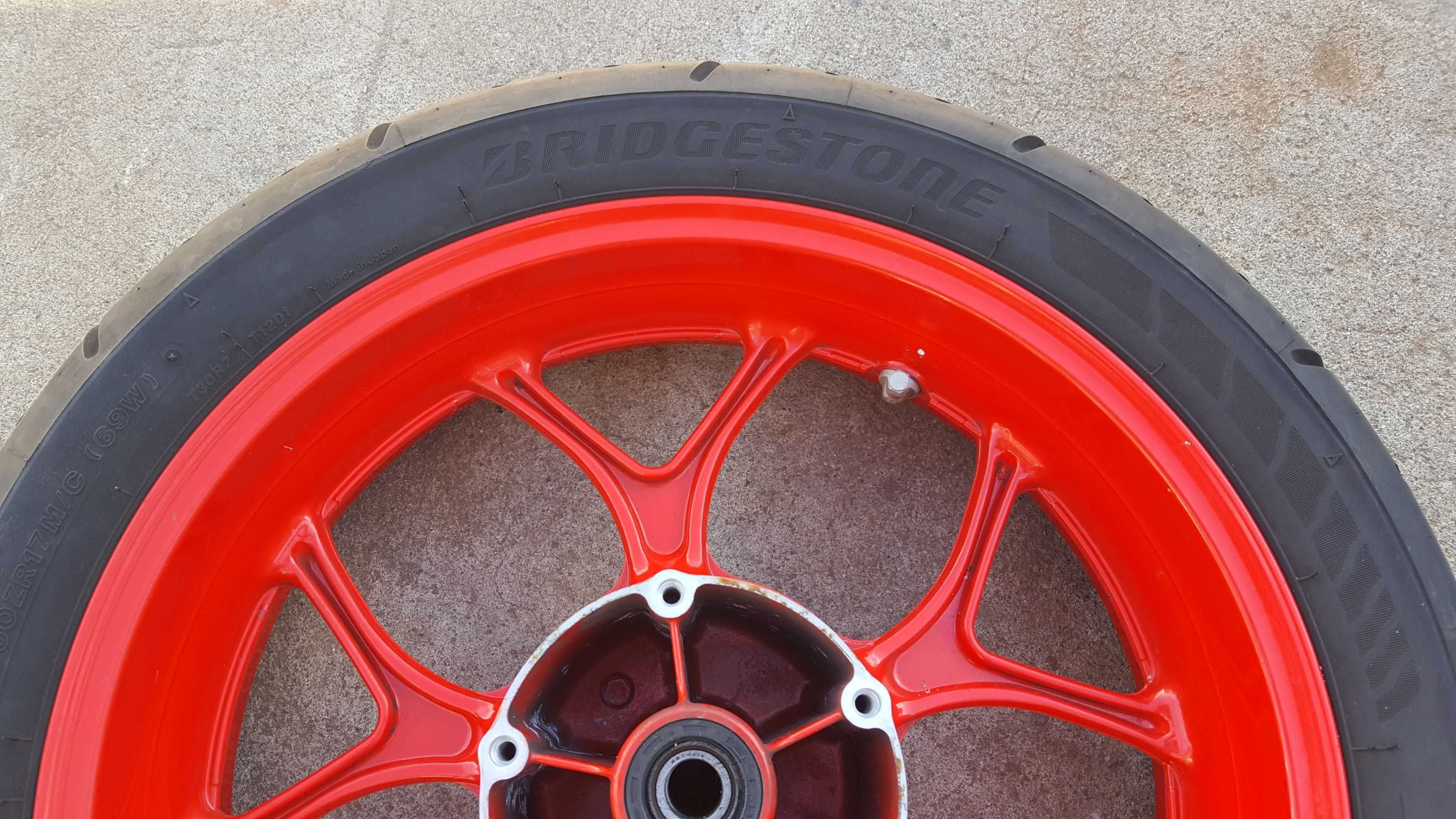 Felga kolo NC750 nc750s 2016- ladne  proste  bez  uszkodzen tyl tylne