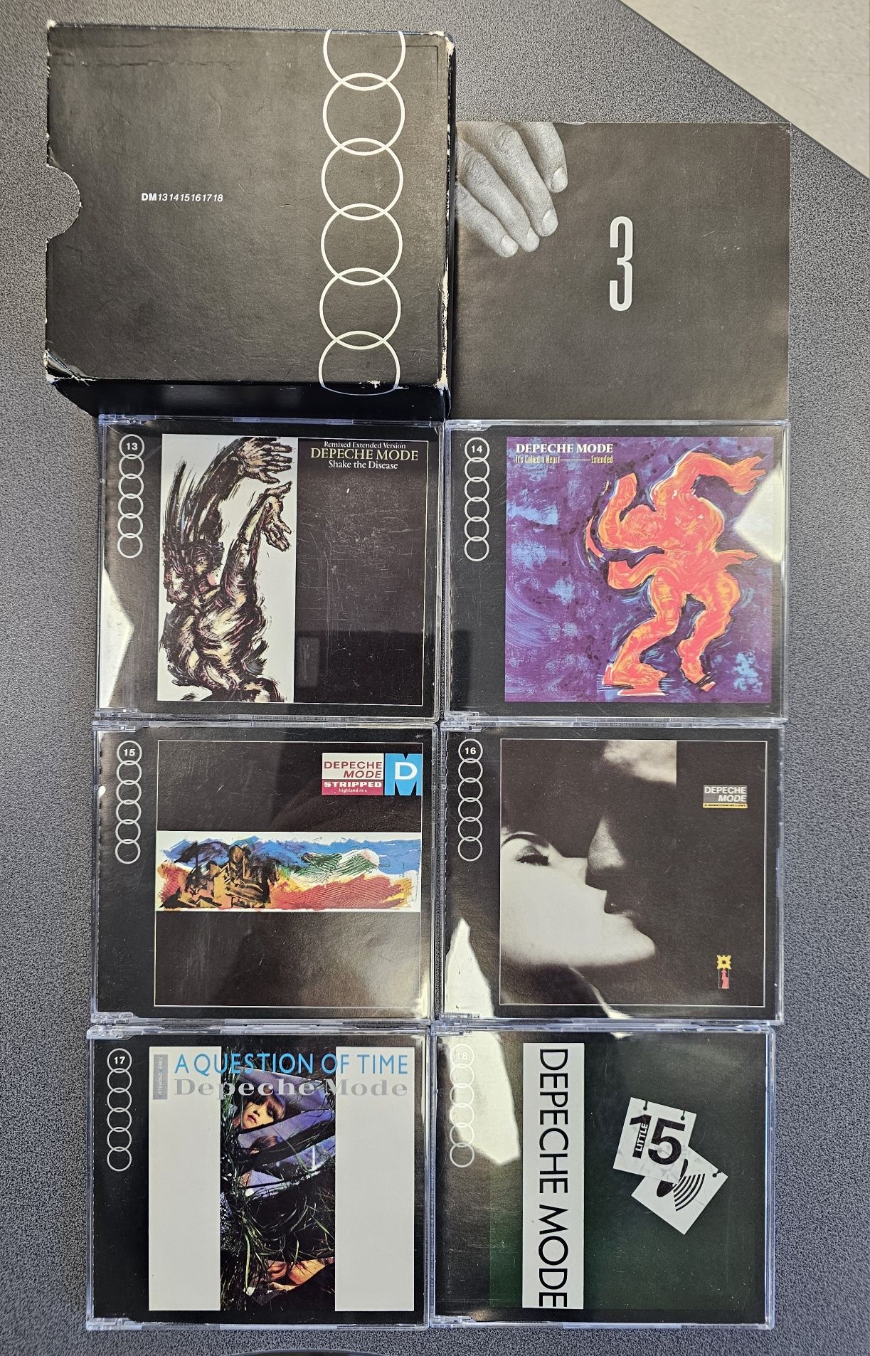 Depeche Mode CD SINGLES  BOX  1- 3