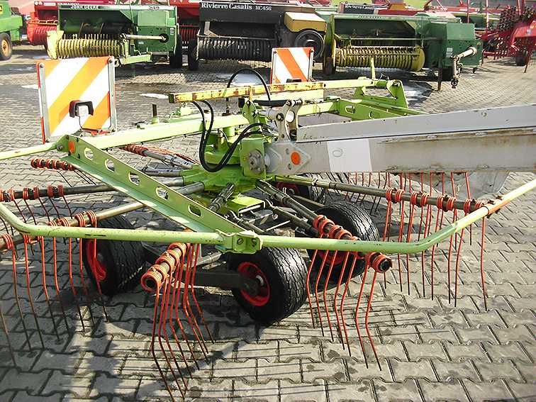 Граблі Claas Liner 650 Twin
