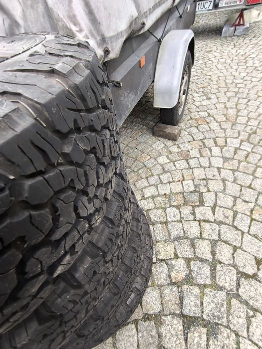 Opony BF Goodrich All-Terrain T/A 215/75 R15