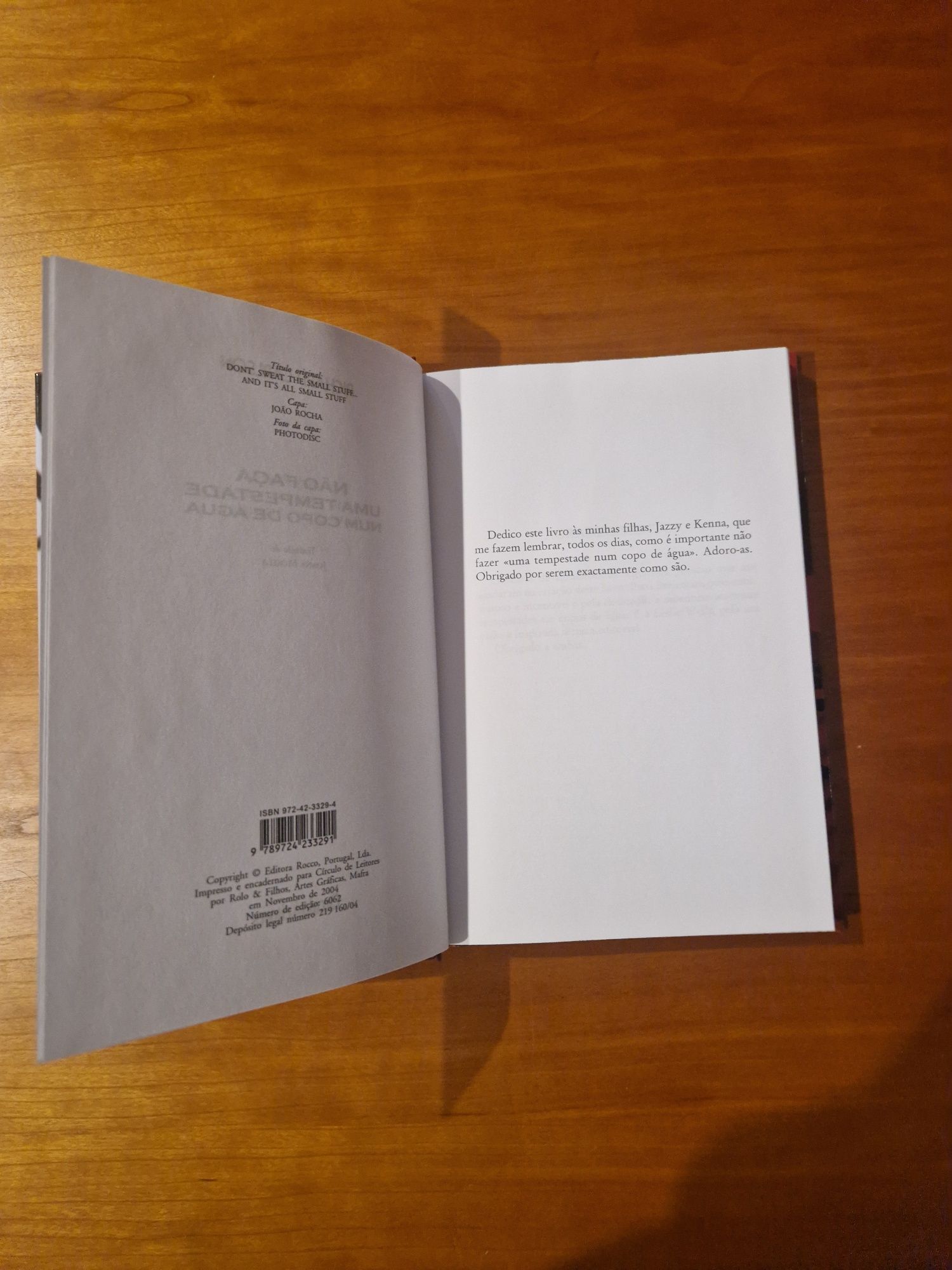 "Não Faça uma tempestade num copo de água", de R. Carson.
