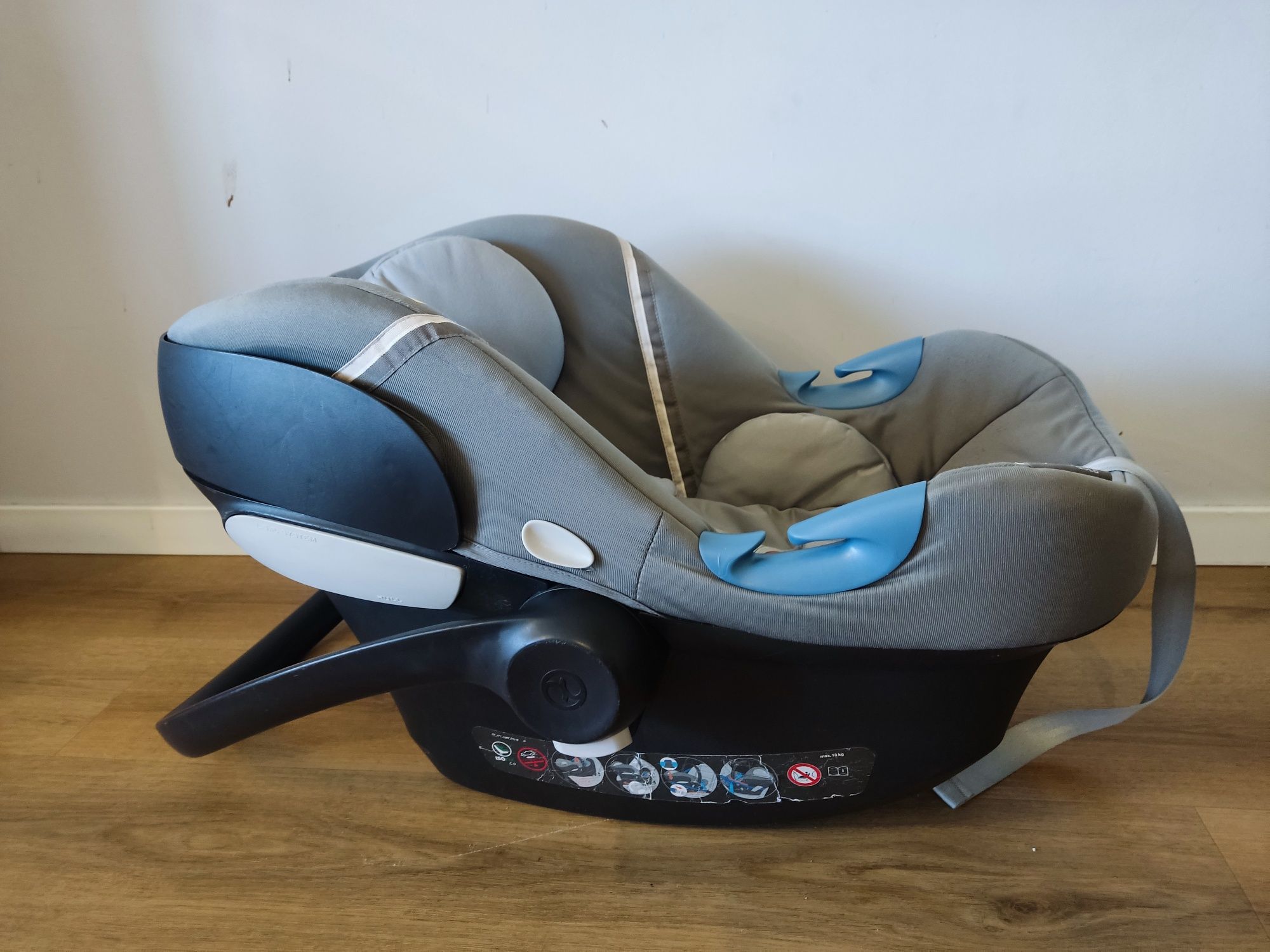 Cybex Aton M + baza ISOFIX