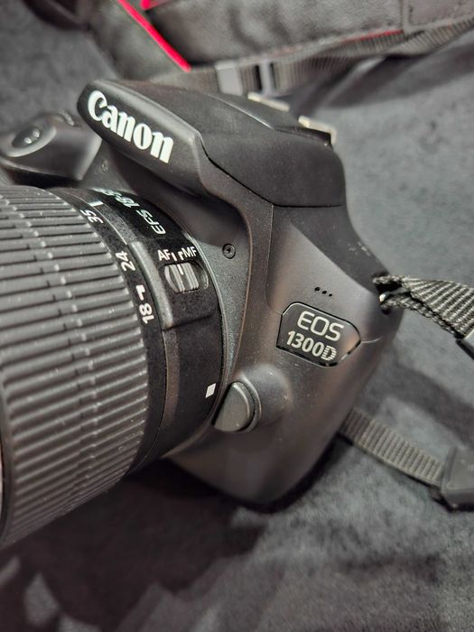 ZADBANY Aparat lustrzanka Canon 1300D Obiektyw 18-55 torba statyw