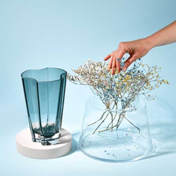 Nowy ręcznie wykonany szaroniebieski wazon koniczyna Krosno Glass