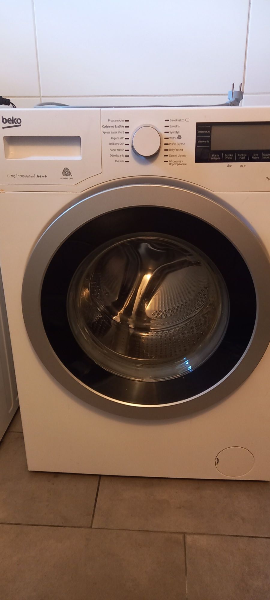 Pralka Beko uszkodzona