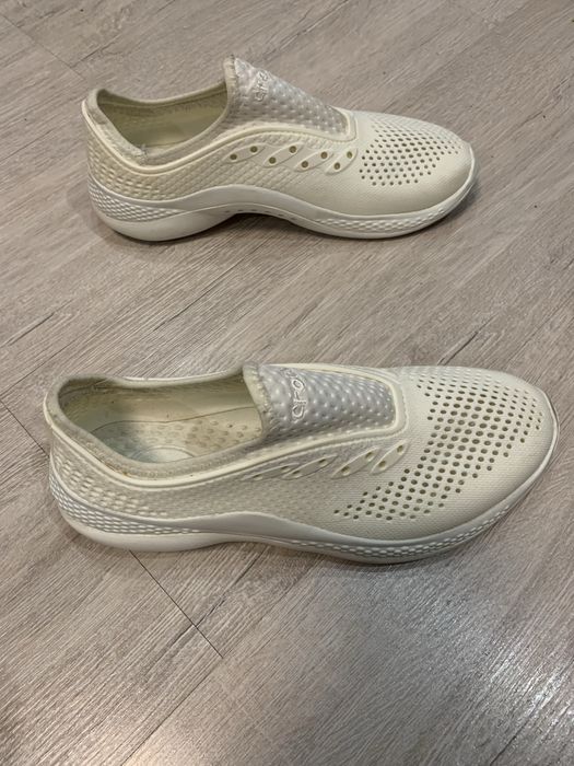 Crocs кросівки 35-36 розмір