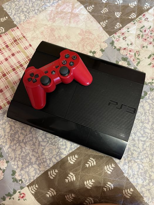 Play Station 3 + 5 jogos