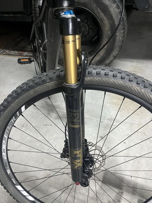 Suspensão Fox kashima 32