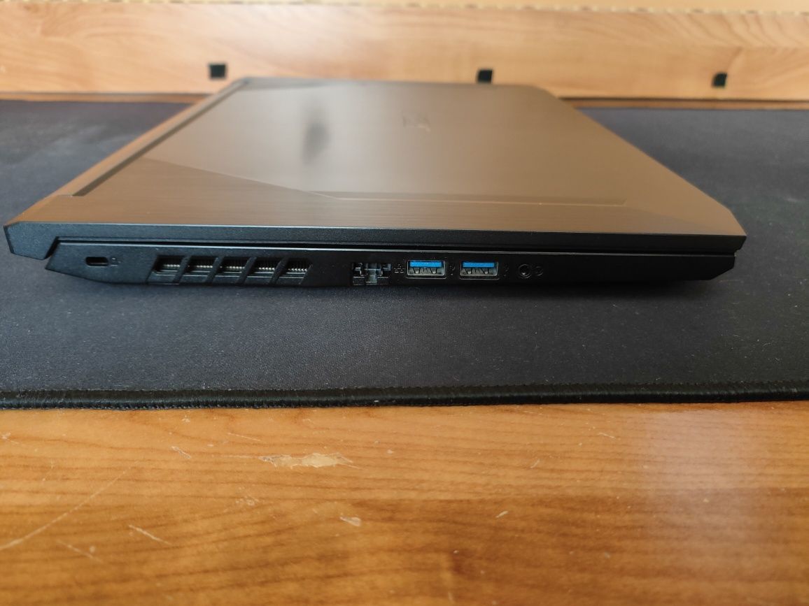 Laptop Acer Nitro 5 i5-10300H 1650Ti 16GB