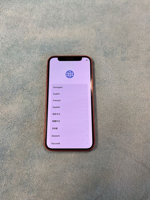 Iphone 12 mini com acessorios