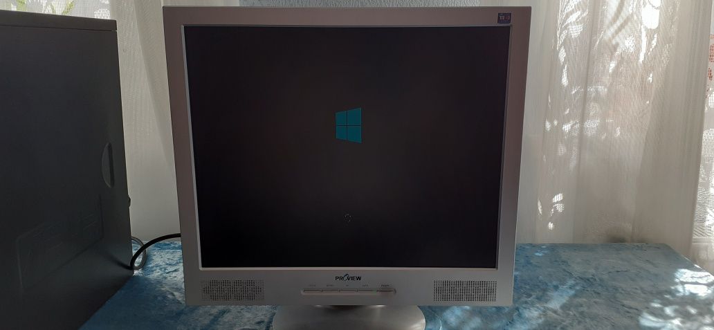 Монітор Proview 19