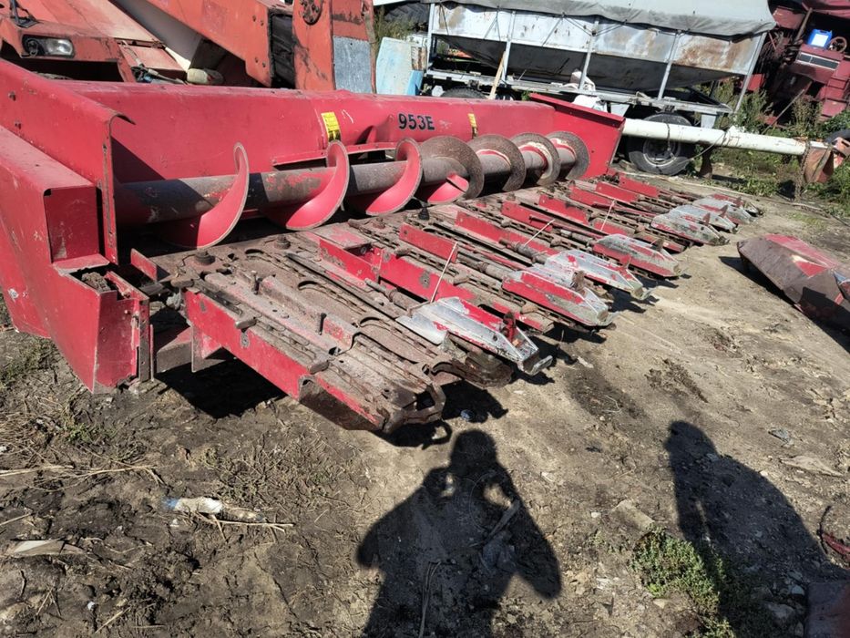 Przystawka do kukurydzy 5 rzędowa case oryginalna w całości lub części