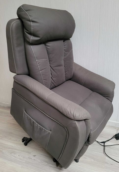 fotel elektryczny FUNKCJA WSTAWANIA pionizacji osobne sterowanie