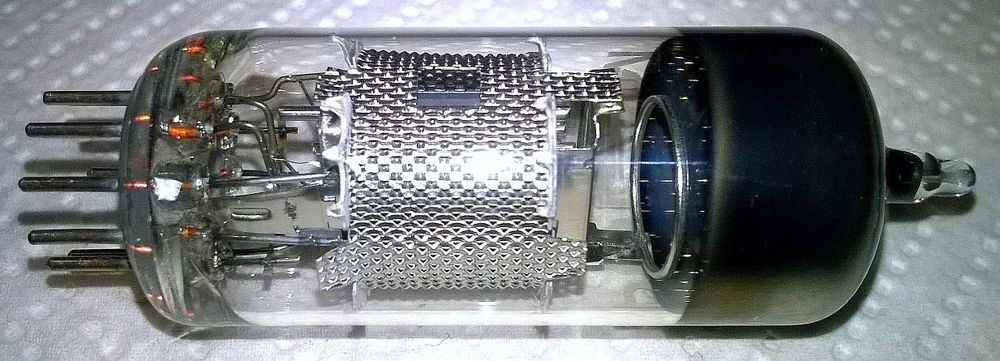EF80 Lampa elektronowa, Pentoda, POLAM (USA 6BX6)