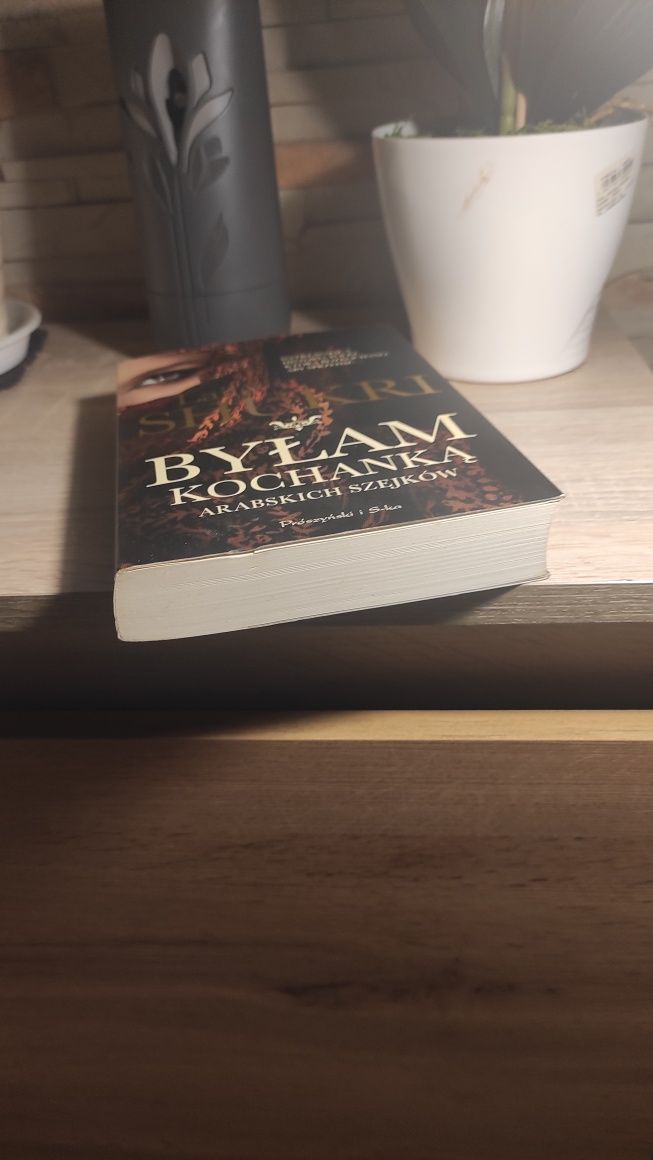 Byłam kochanką arabskich szejków - Laila Shukri