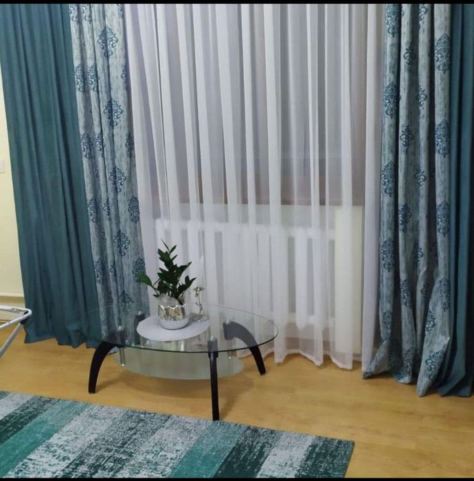 Продам штори в гарному стані