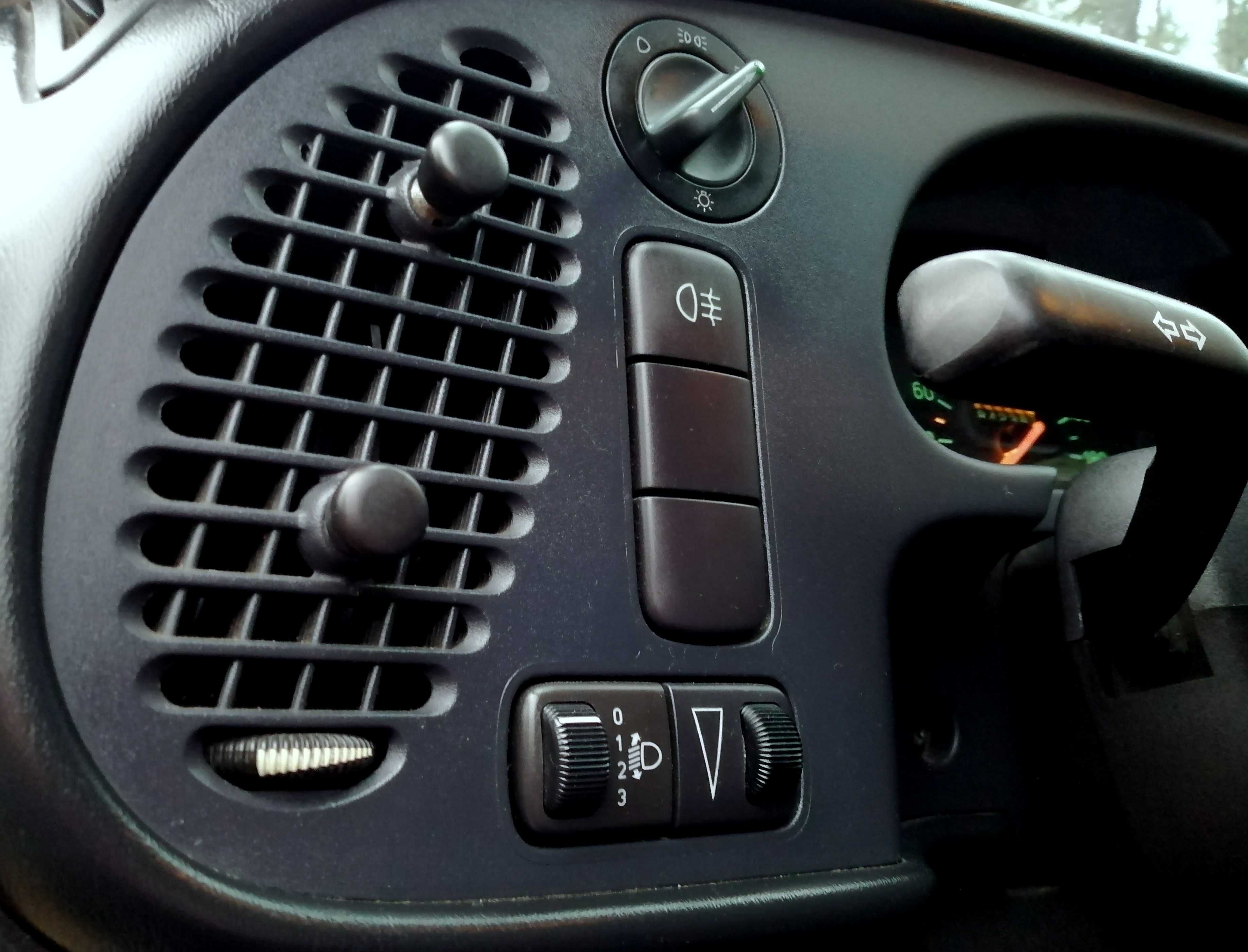 Saab 900 S 2,0 C0UPE 130 KM KOMPUTER Elektryka SALON POLSKA Airbag Mp3