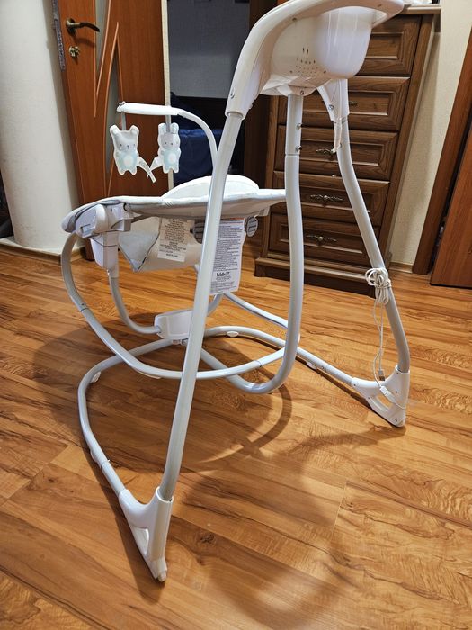 Продам Крісло-Гойдалку 2 в 1 Ingenuity SimpleComfort