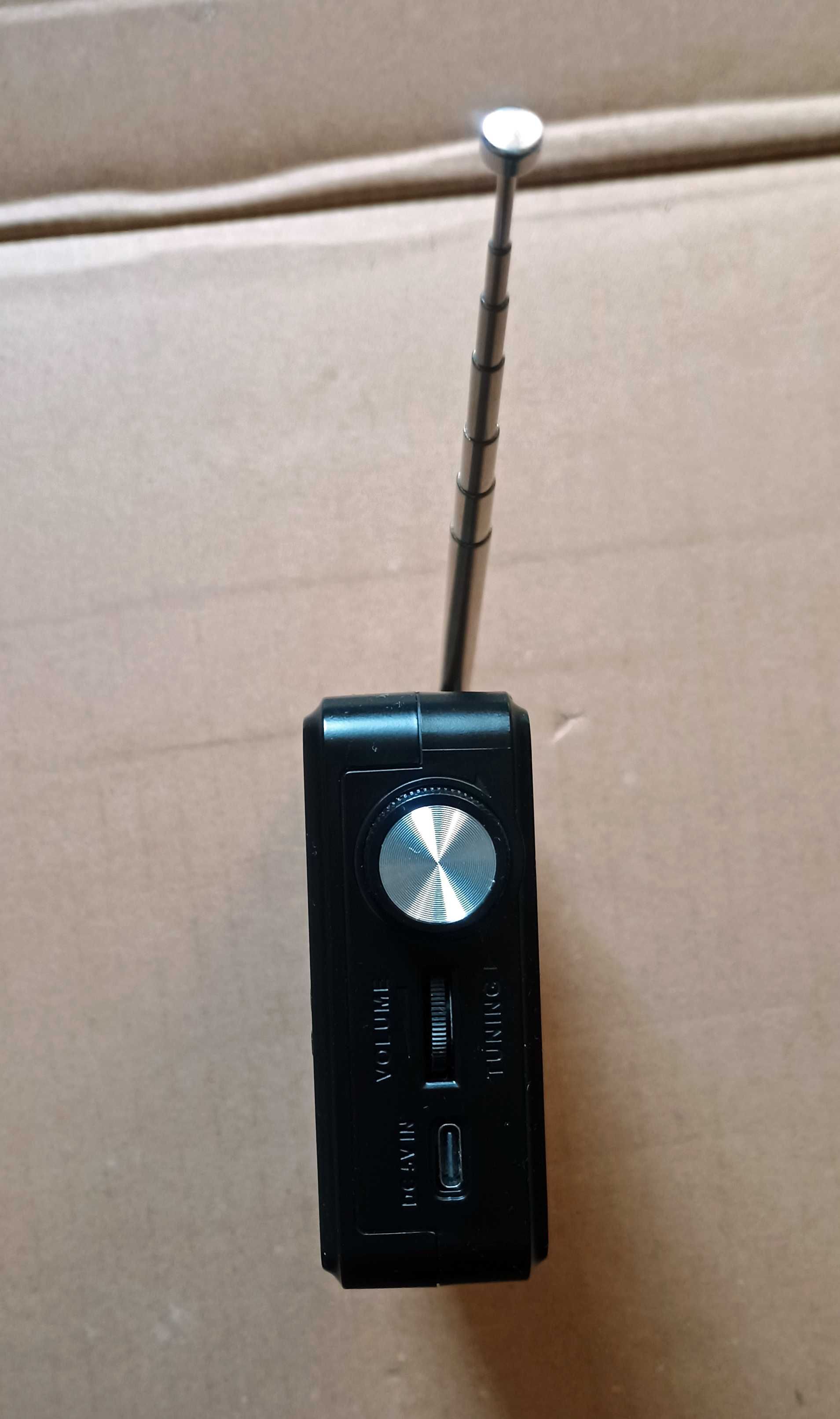 Radio XHADATA  D 109