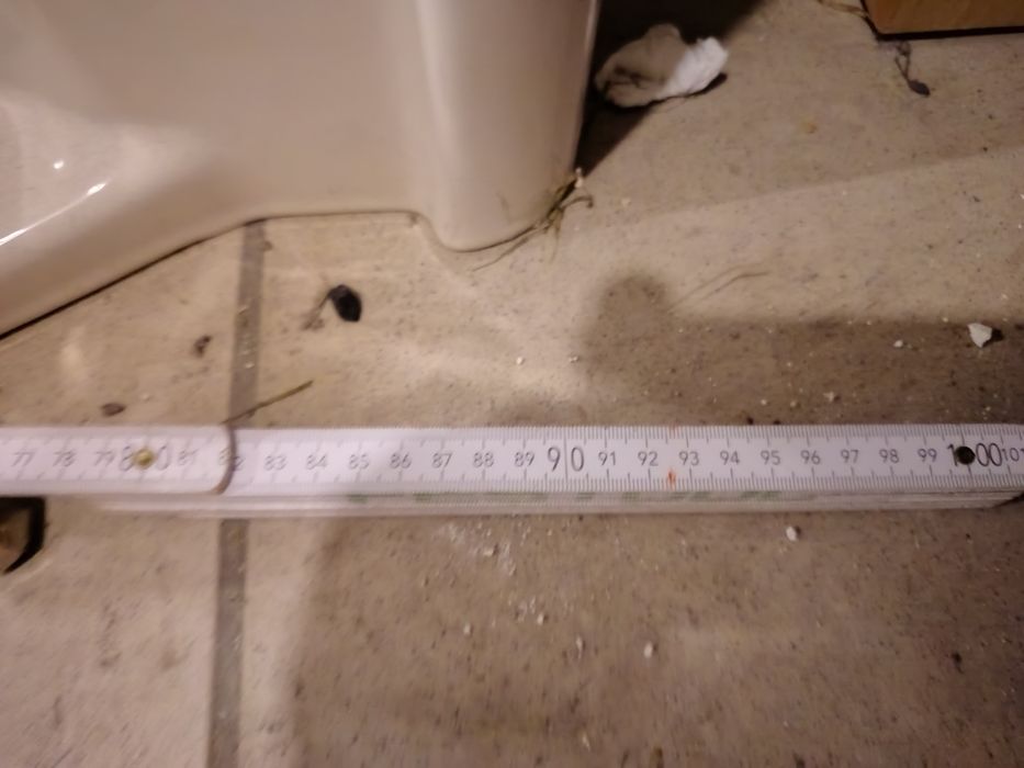 Umywalka łazienkowa 90 cm