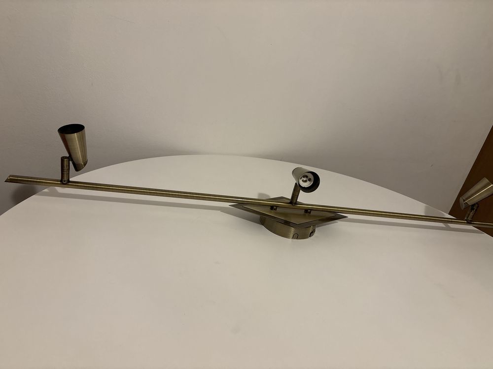 Lampa sufitowa listwa