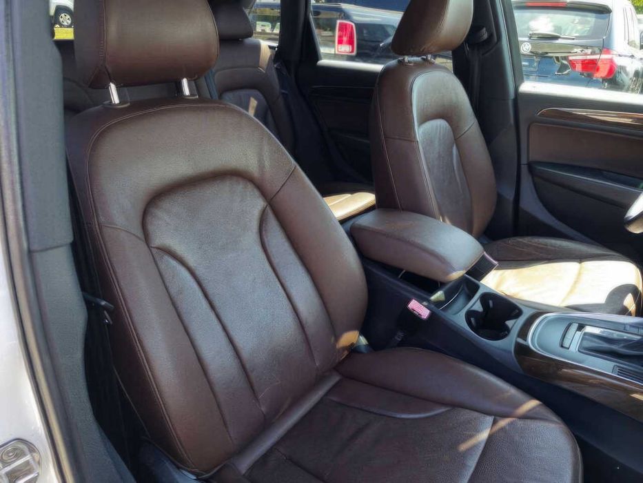 Audi Q5      2015