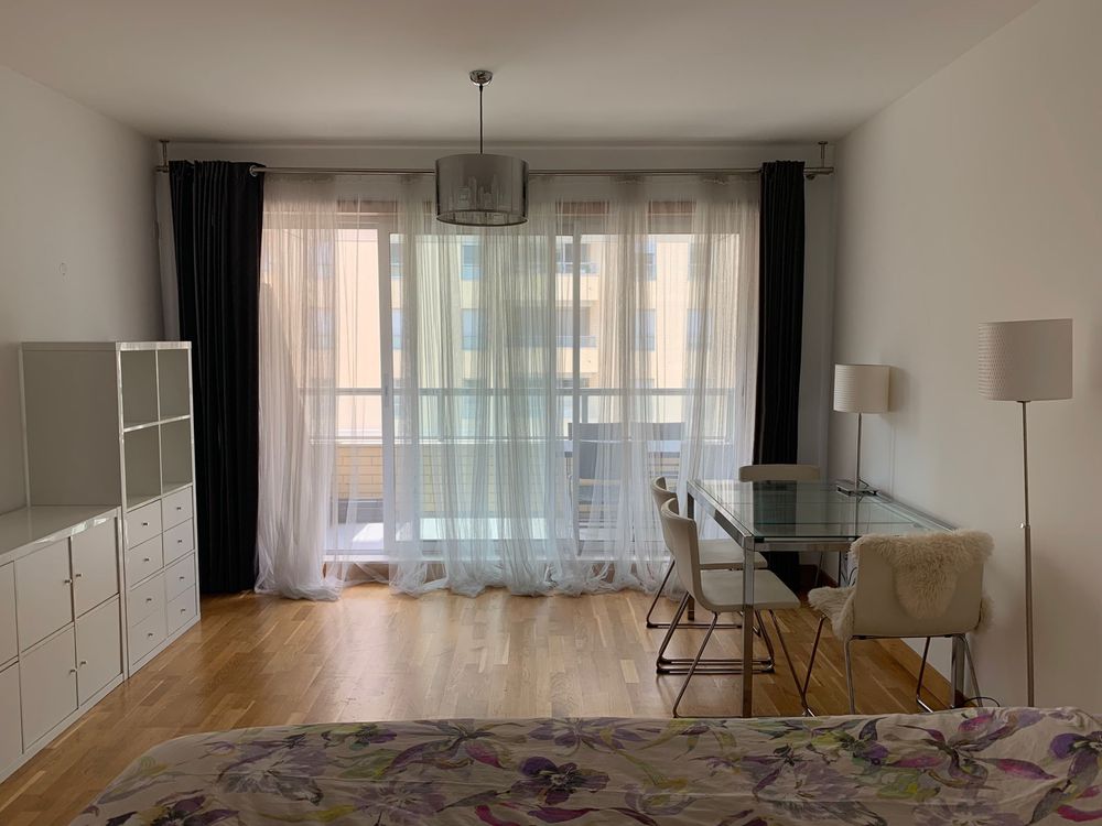 Quarto moderno grande na Alta de Lisboa