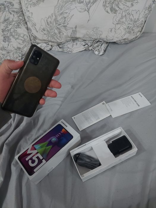 Samsung Galaxy m 51 duża bateria 7000mAH
