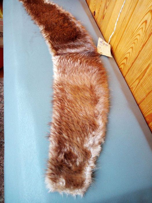 Воротник с меха речного бобра, фабричный.
