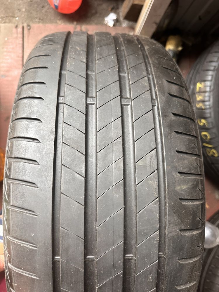 245 45 18 Bridgestone Turanza T005