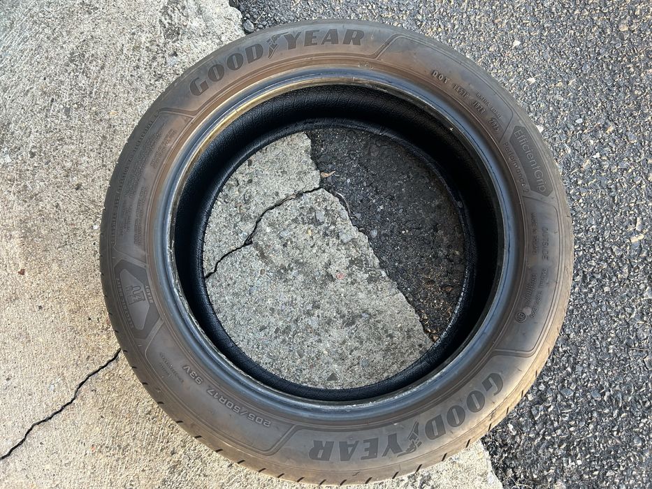 Opony letnie - 205/50 R17 - Goodyear Efficientgrip Permformance 2