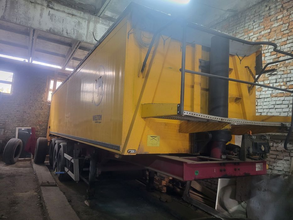 Продаеться напівпричіп  WIELTON.