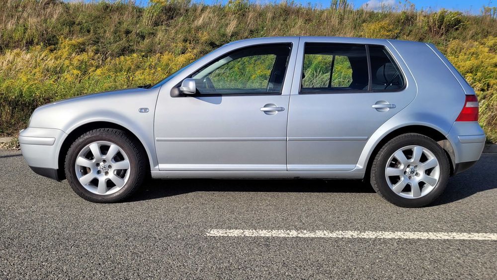 VW Golf IV 1,6 benz. Automat  wersja Pacyfic