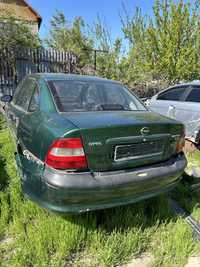 Разборка Opel Vectra b 1.6