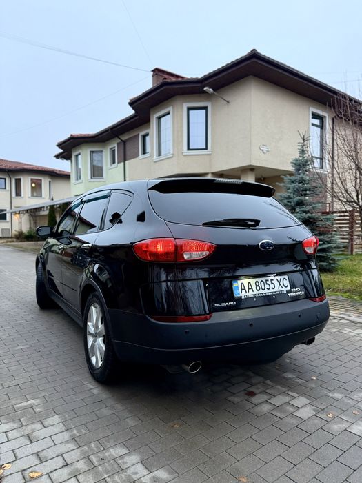 Продам обслужену Субару Трибека