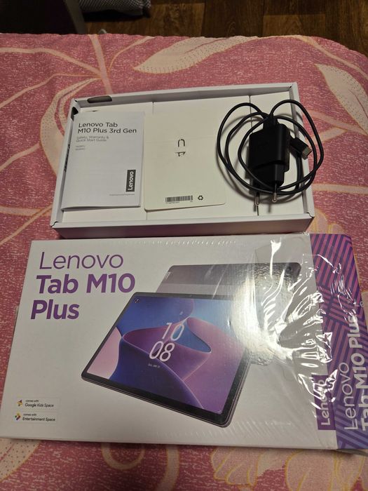 Продам планшет Lenovo M10 Plus LTE 4/128 gb